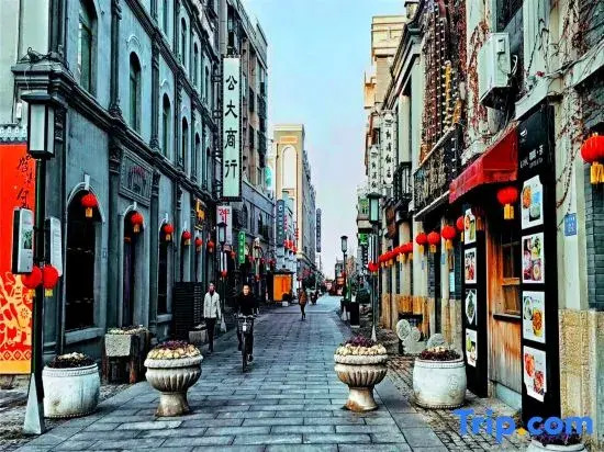 Super 8 Select Hotel (High-speed Railway Station Central Shopping Mall Pedestrian Street)