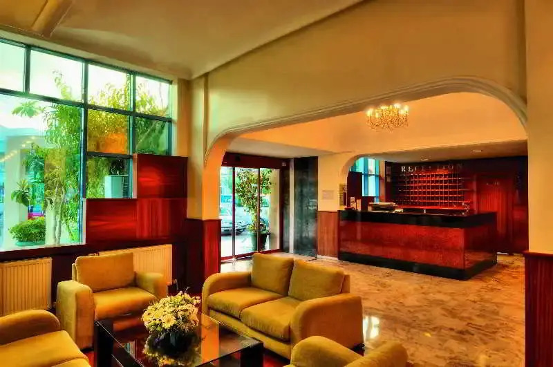 Dragos Beach Hotel