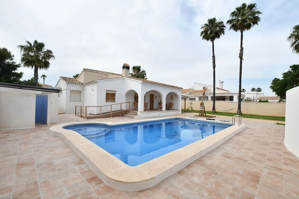 ZENIA HOSTEL