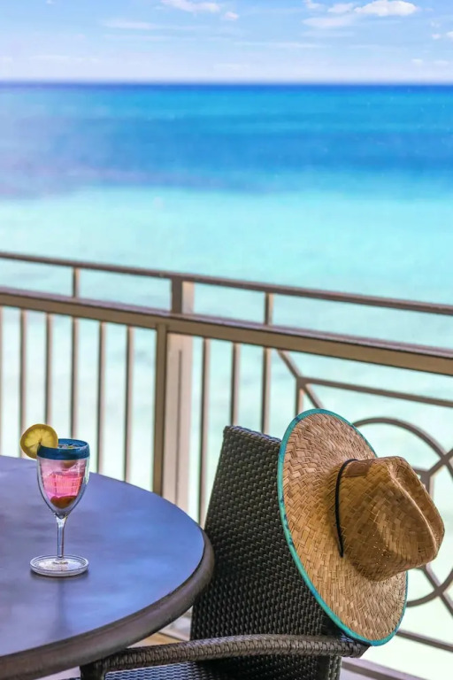 NEW Sleeps 10 - Laguna Del Mar 19 - Seven Mile Beach