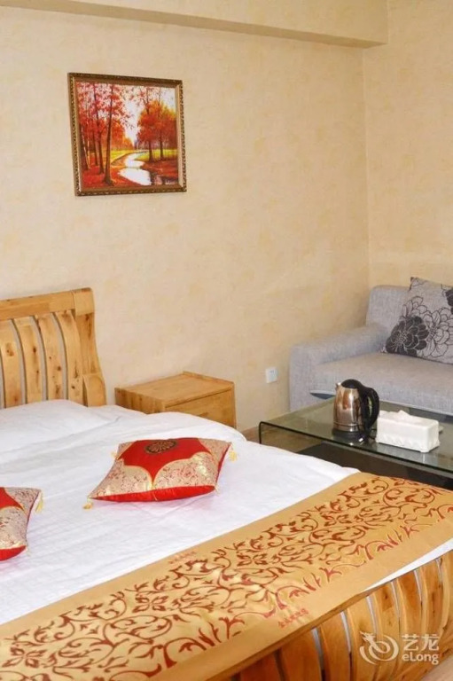 Mingjia Hotel