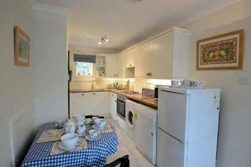 Cam Cottage