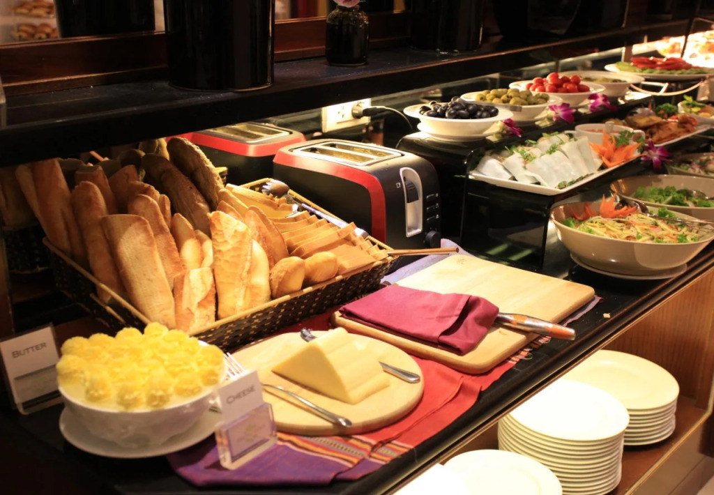 Отель La Mejor Hotel & Sky Bar