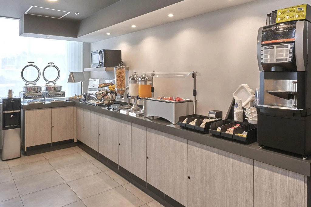 City Express Junior by Marriott Cancun