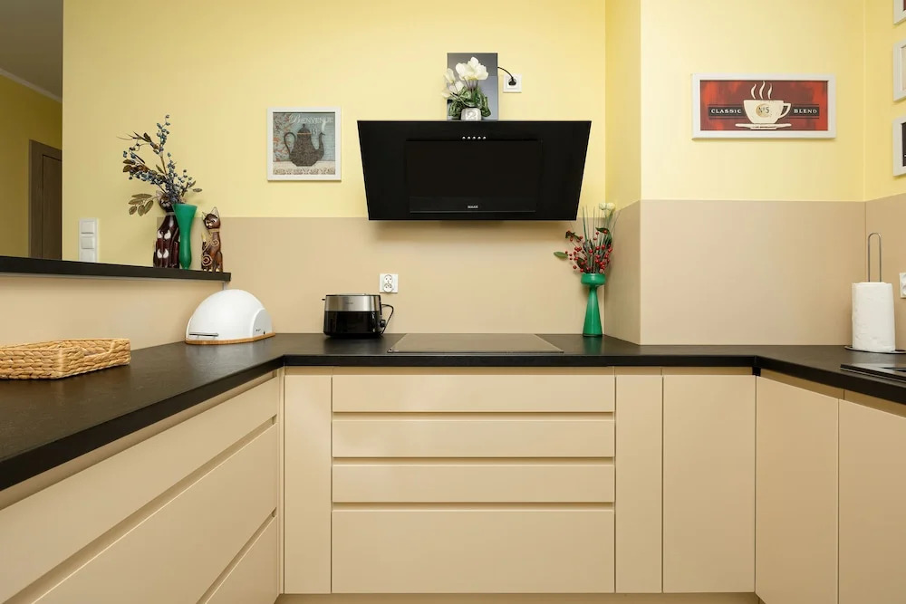 Paryska Apartments by Renters