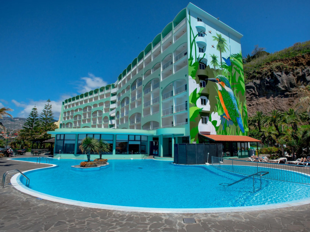 Pestana Ocean Bay Resort