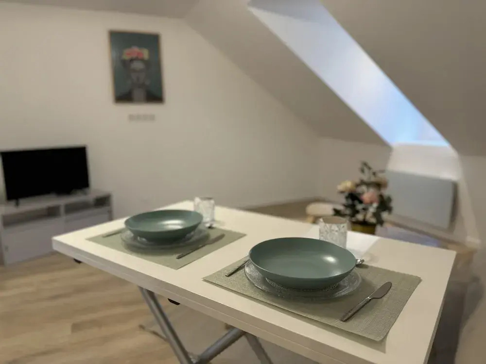 Modern Comfort in the Heart of Le Mans