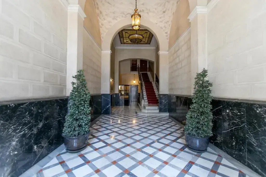 Serennia Apartamentos Ramblas - Plaça Catalunya