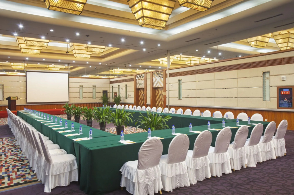 Hotel Holiday Inn