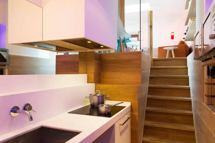 House Management Group Marnix Suites – House