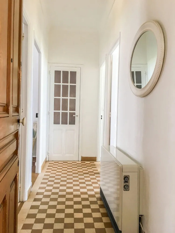 Authentic and beautiful one bedroom apartment with sea views