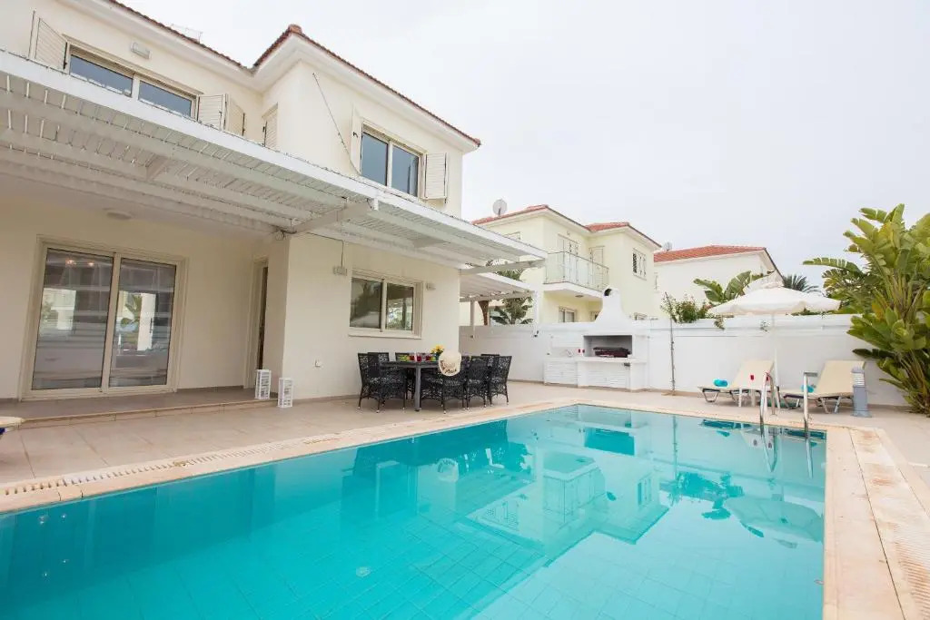 Pernera Holiday Villa 588
