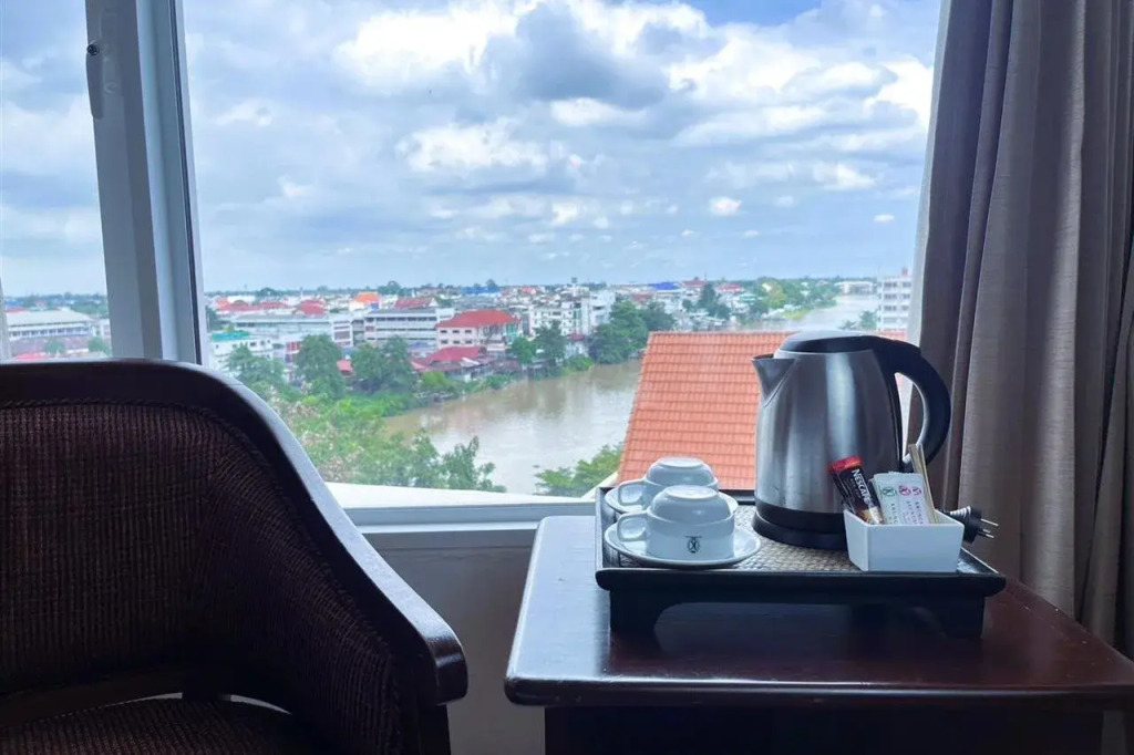 Krungsri River Hotel