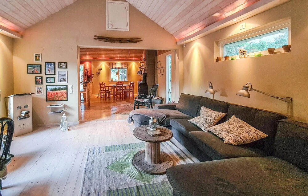 3 Bedroom Beautiful Home In Borgholm