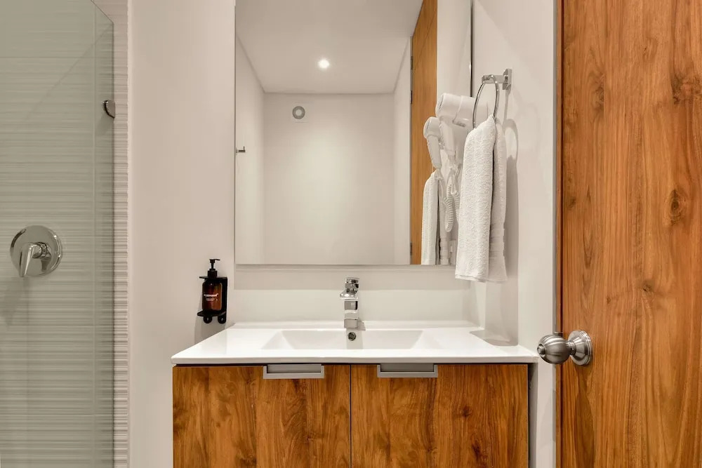 W Amazing 1BR w Beautiful View in Virrey