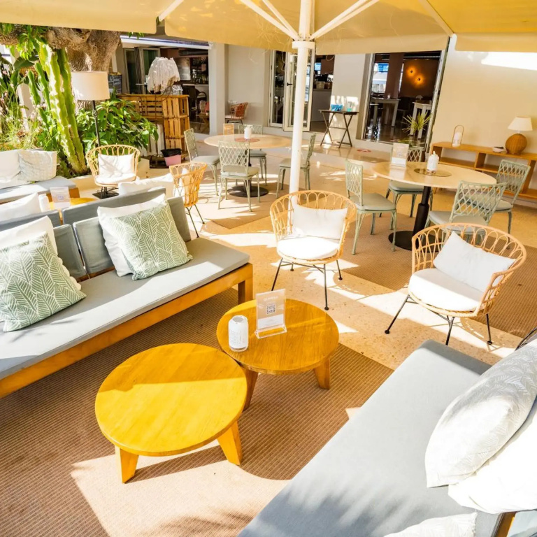 Hostal la Savina