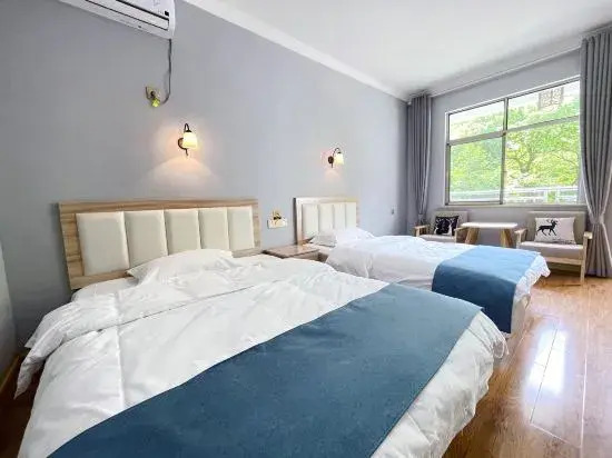 Zhanling no. 32, Ink Tingxi B&B