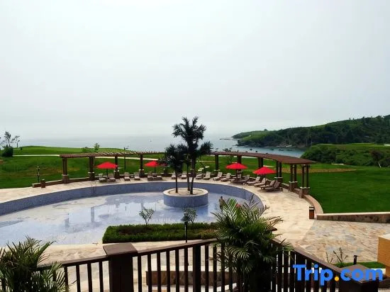 Changhai Haichang Guanglu Island Resort Hotel