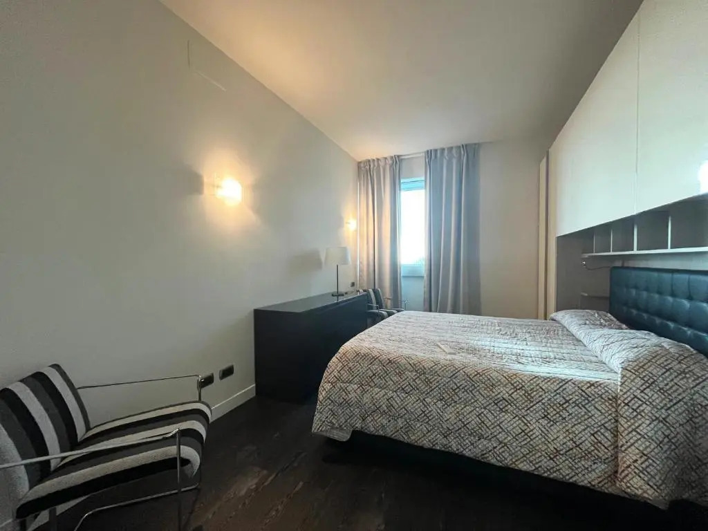 Elegante bilocale Torre Pontina