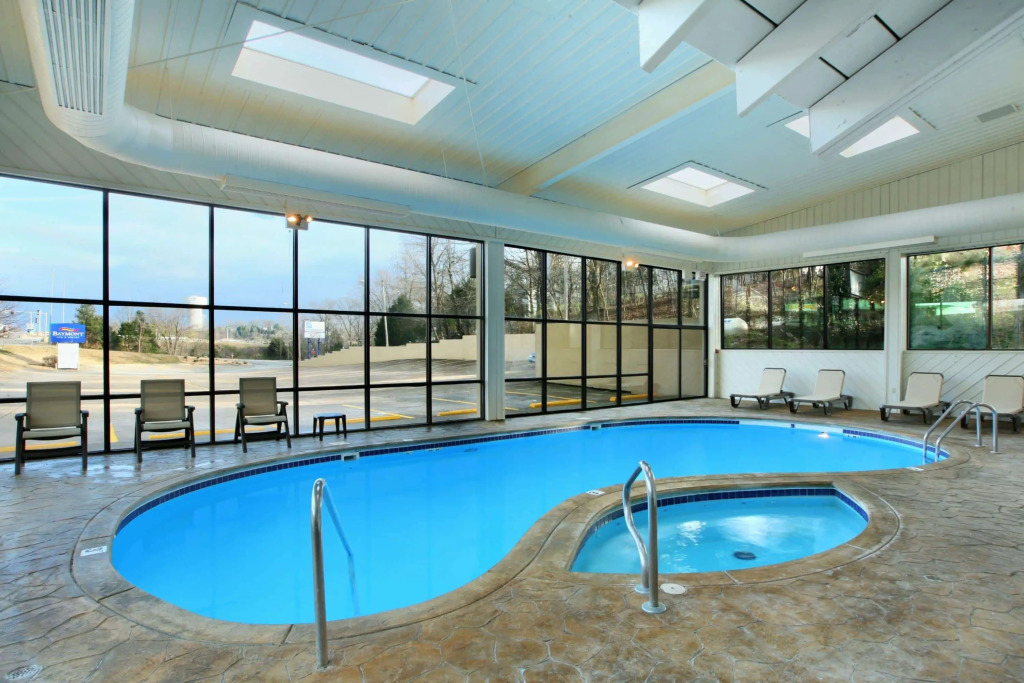 Baymont by Wyndham Branson - On the Strip