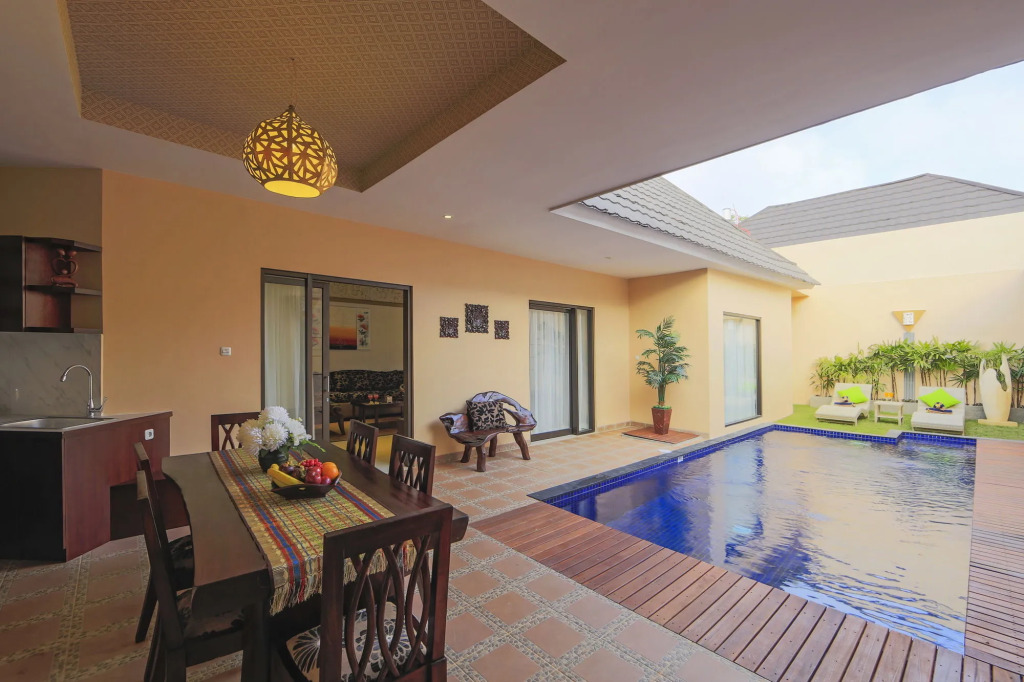 Flamingo Dewata Suite