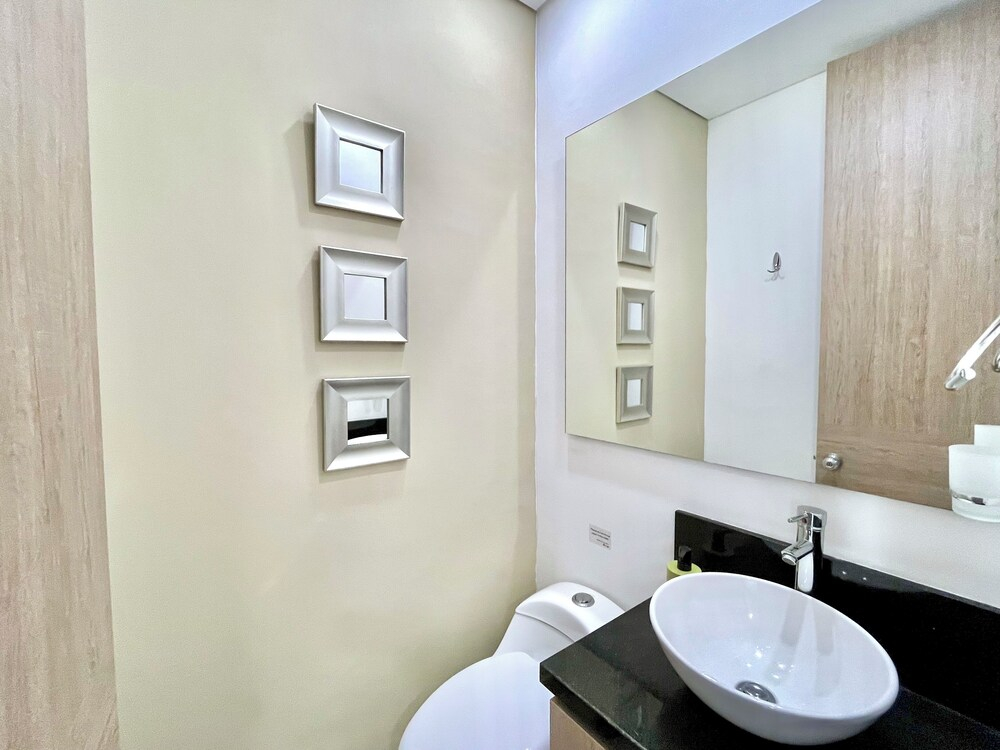 Calamari Homes-Infinitum 3302-Bocagrande