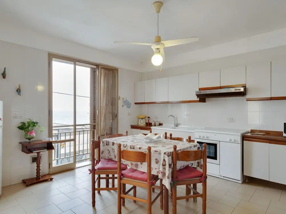 Belvilla by OYO Marinella House