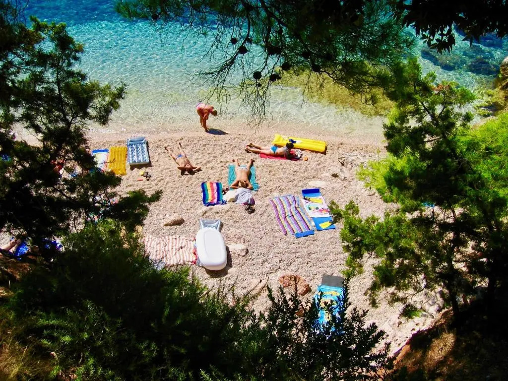 Apartments Petrovac