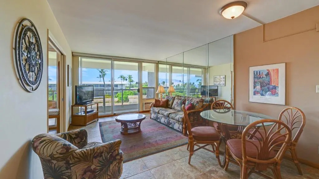 Castle At Maui Banyan