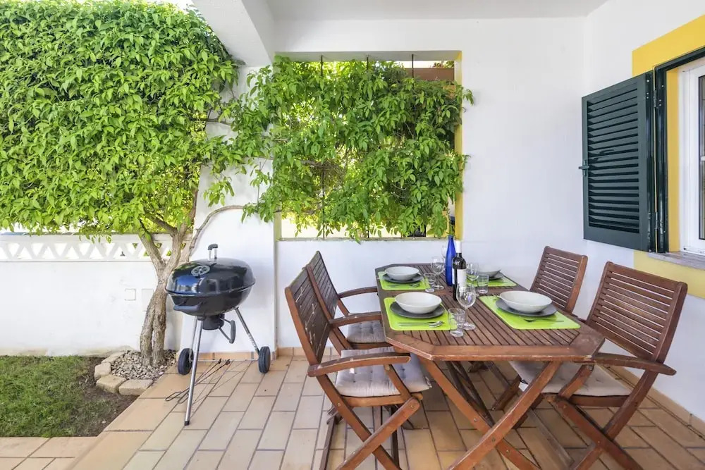 Seaside Apartment in Benagil With Terrace