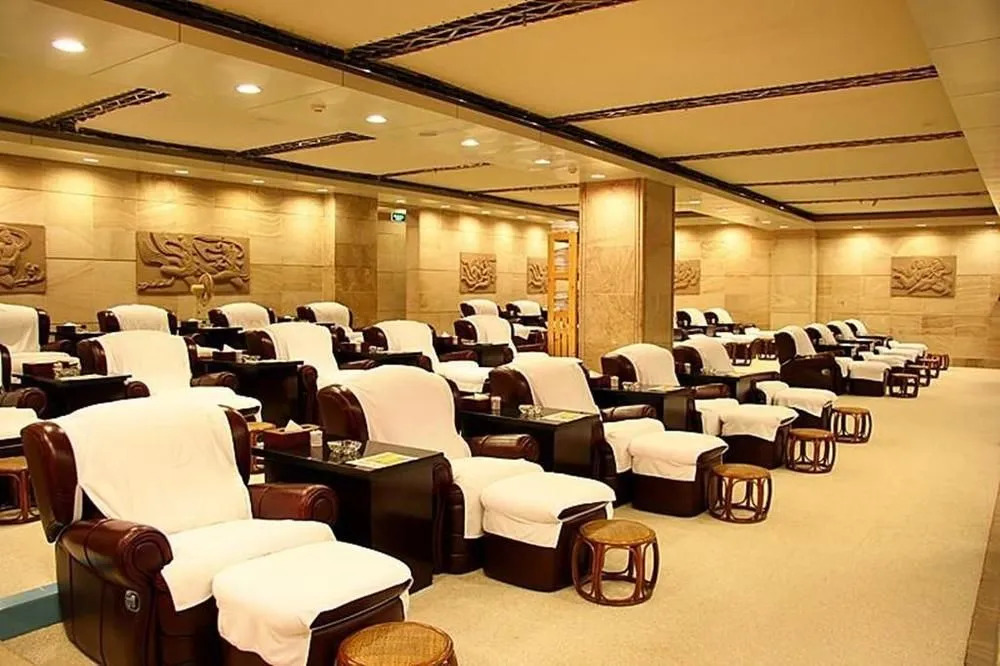 Hong'an International Hotel