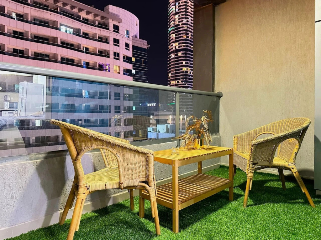 Квартира Marina Studio Balcony DMCC Metro & Beach