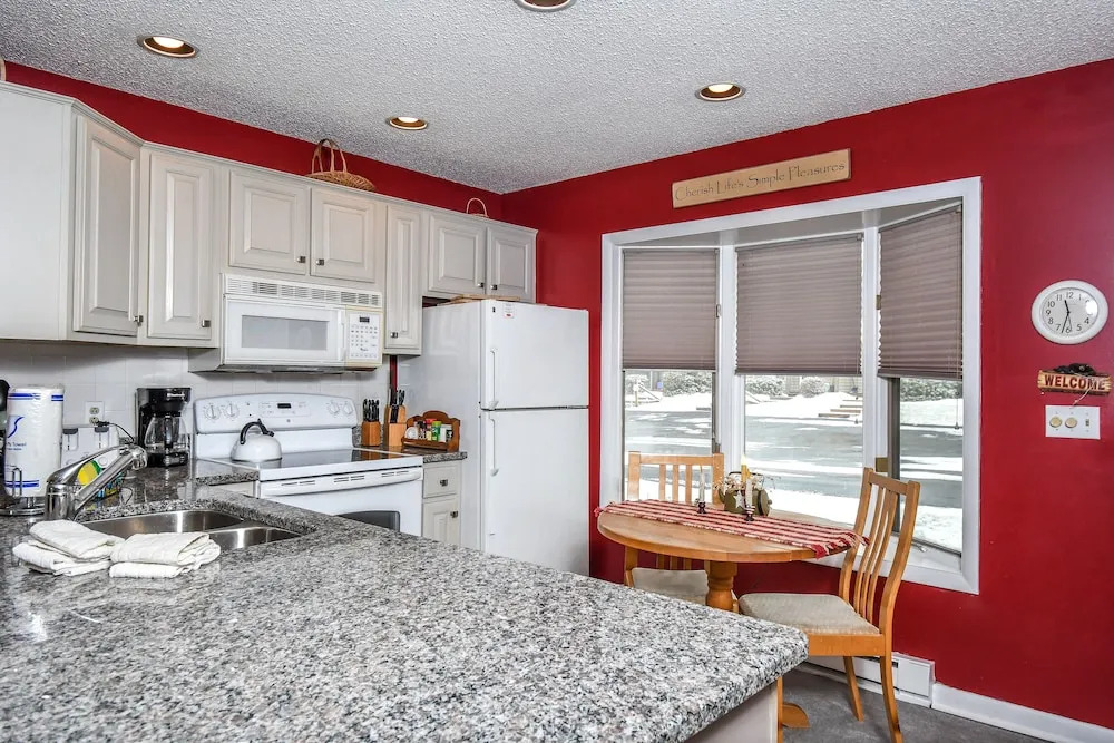 Deep Creek Village 3 Bedroom Townhome #23