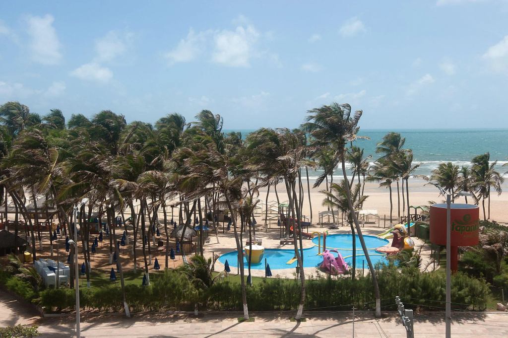 Beach Village #403 - Praia do Futuro por Carpediem
