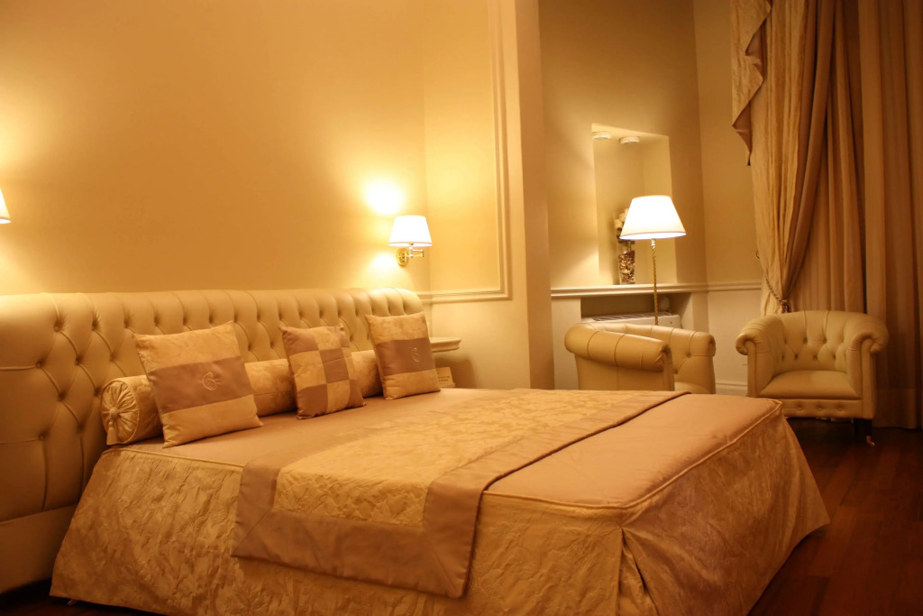 SANTA CHIARA SUITE HOTEL & SPA - Lecce