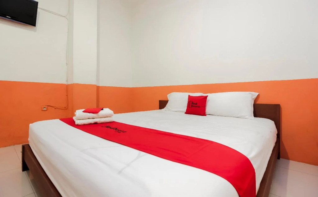 RedDoorz Near Jalan Jendral Sudirman