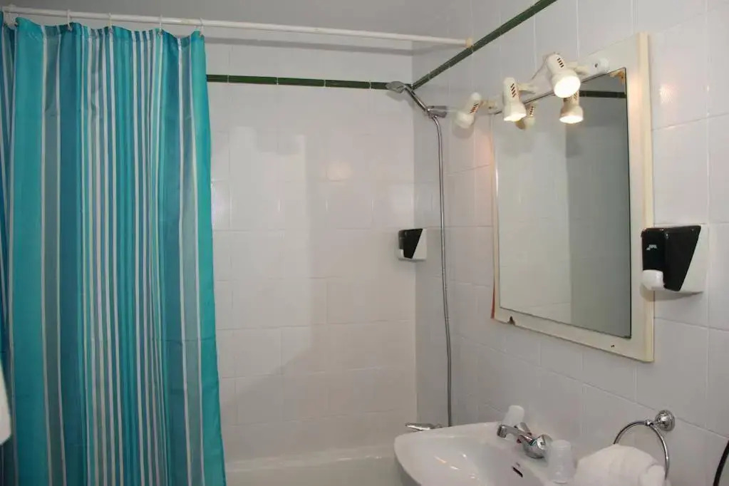Hostal Tilos