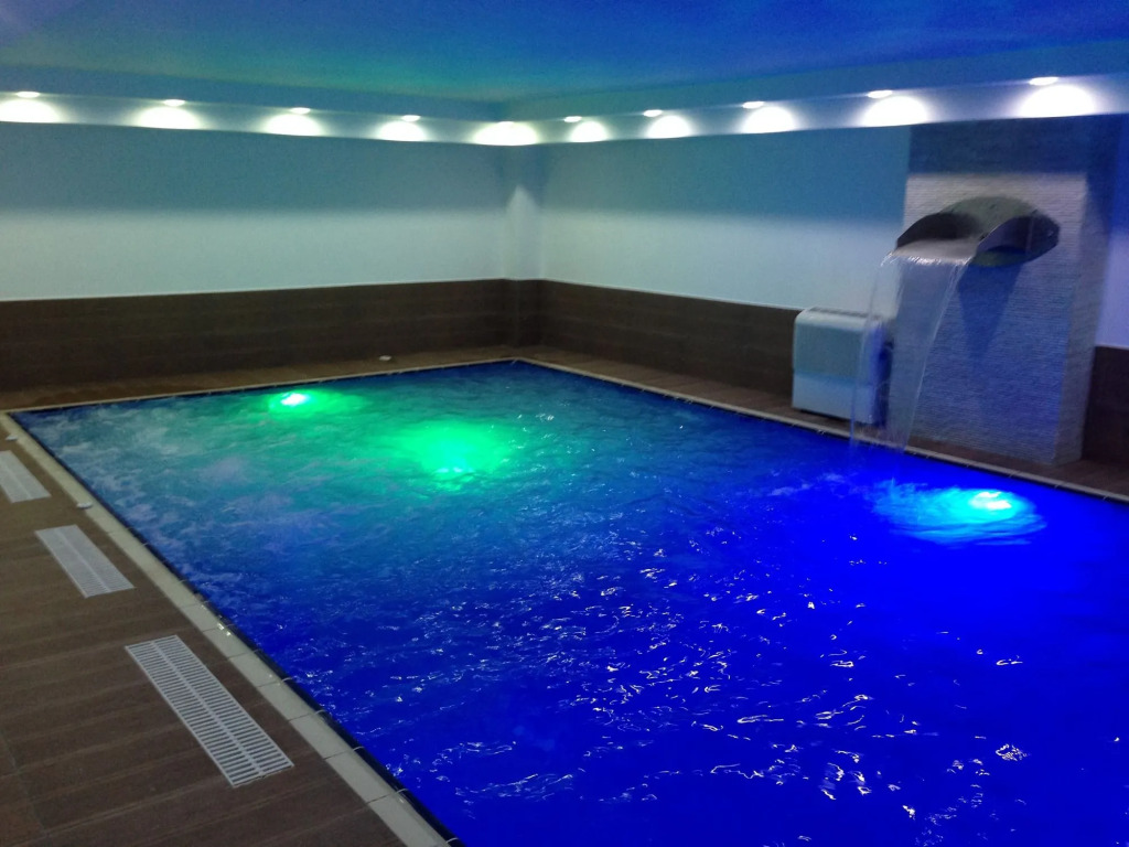 Centrum Business Hotel