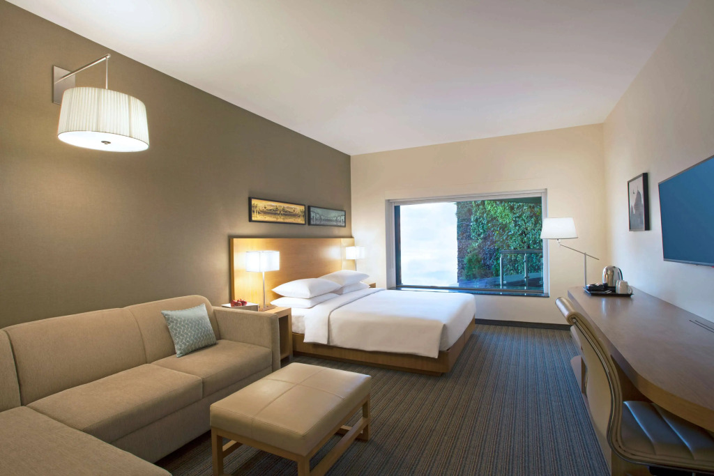 Hyatt Place Hyderabad Banjara Hills