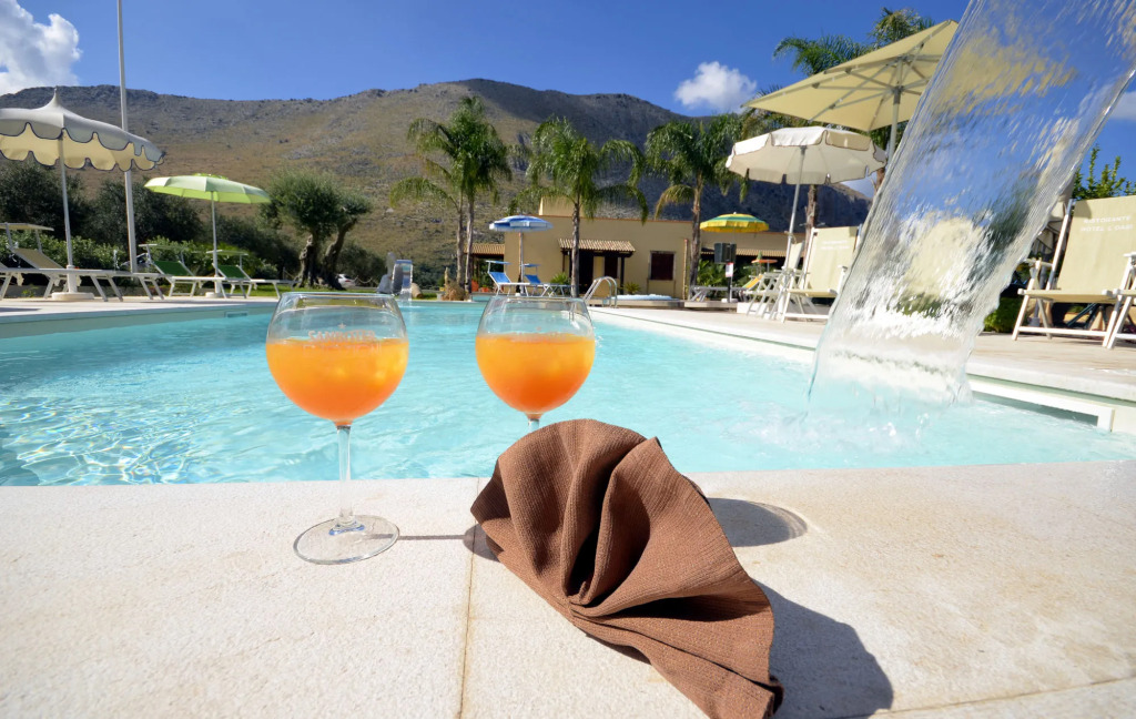 Hotel Oasi
