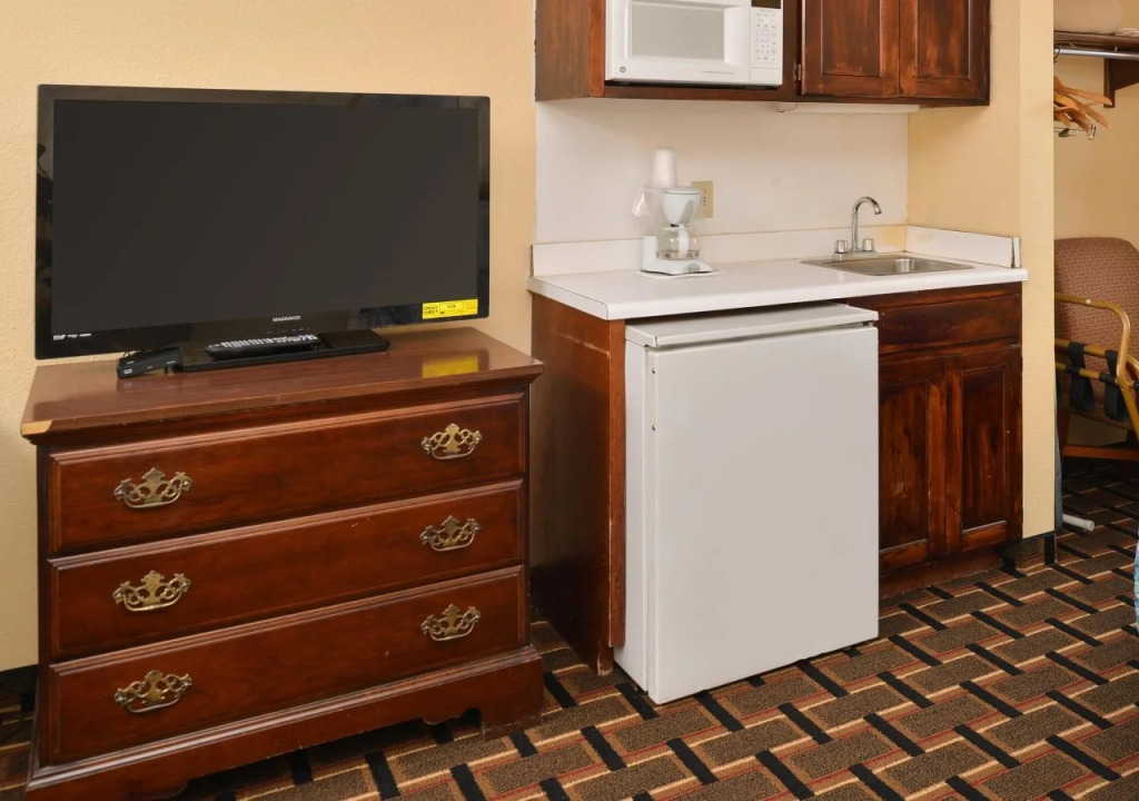 Americas Best Value Inn and Suites Albemarle