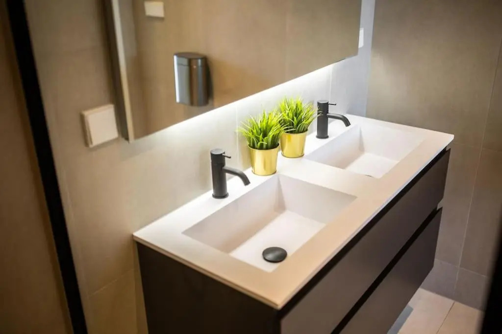 Desirable 1 Bedroom Serviced Apartment 5 m2 -NB304D-