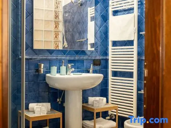 Charming Central Apartment in Historic Cesena, Italy