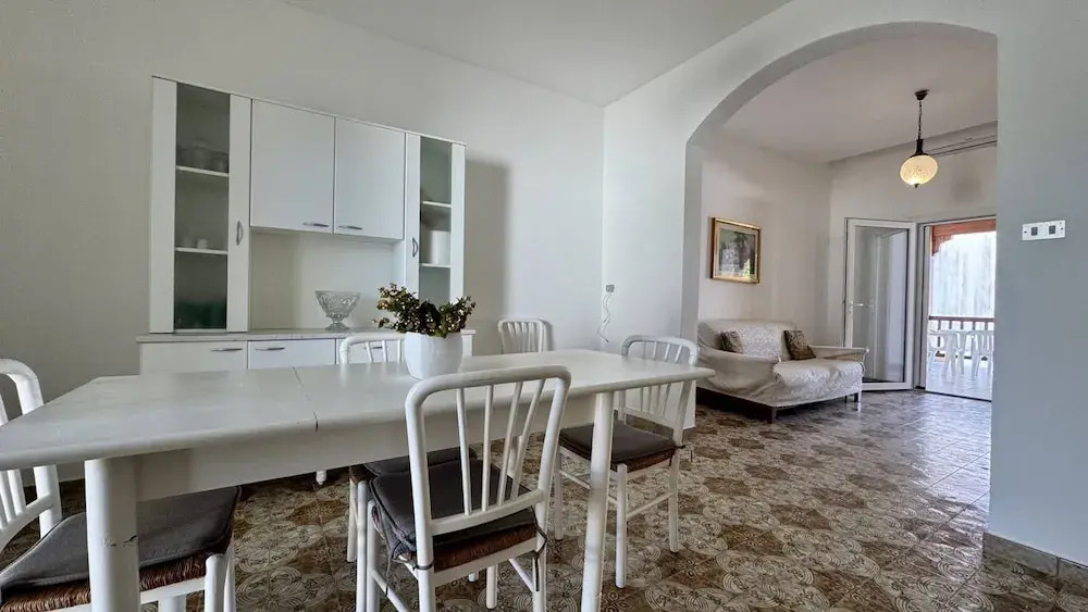 Villetta Marilena Sleeps 7 Torre Suda
