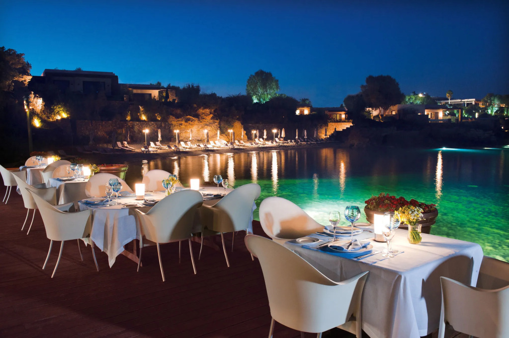 Grand Resort Lagonissi