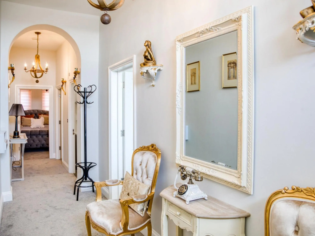 Lovely Folkestone Apartment Near Town Center And Sandgate Beach