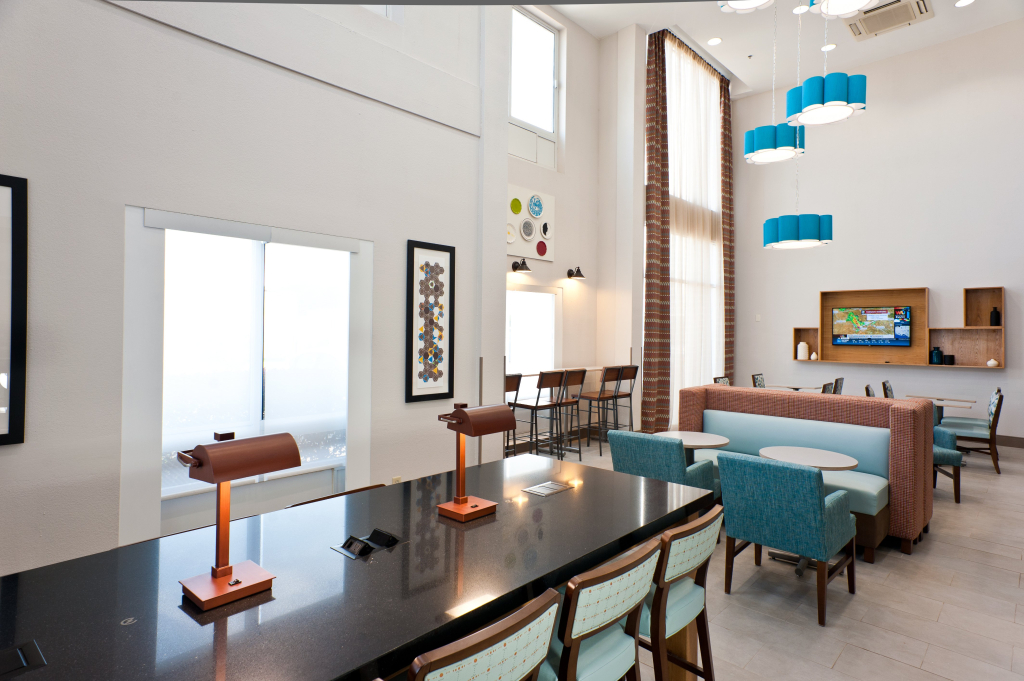Holiday Inn Express Hotel & Suites Scott-Lafayette West by IHG