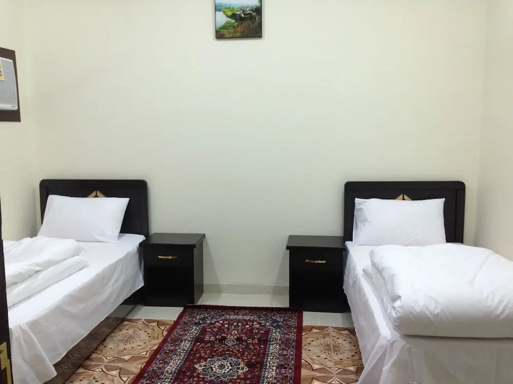Al Eairy Furnished Apartments Tabuk 1