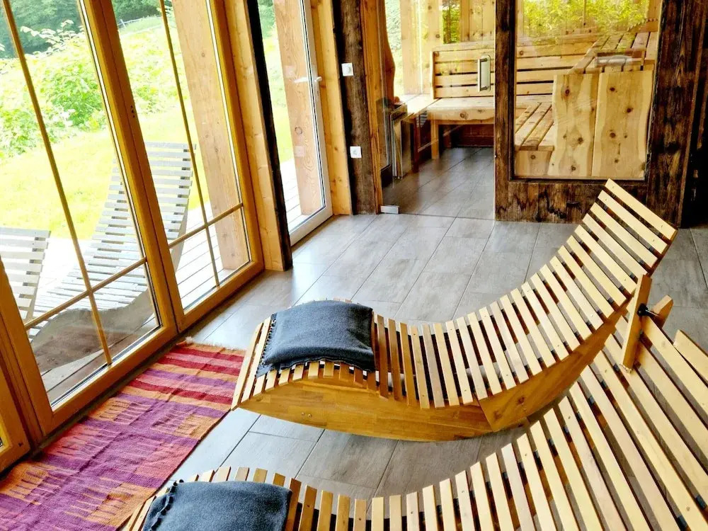 Nice Chalet in Klagenfurt With hot tub