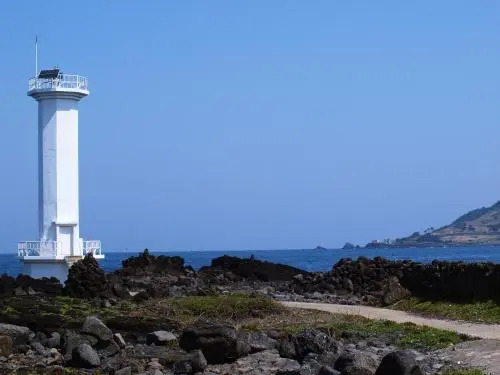 Jeju Namoo-n-sea Pension